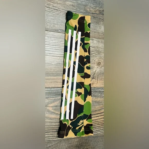 BAPE X ADIDAS’S AUTHENTIC ATHLETIC CAMO ARM SLEEVE PAIR - Picture 8 of 12